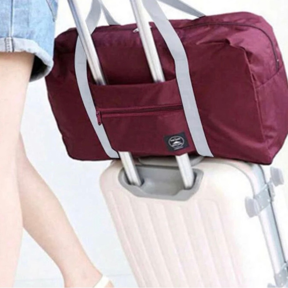 Luggage storage bag